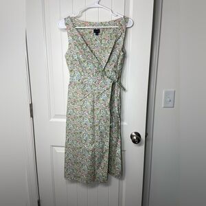 NWOT Witchery women’s pastel floral sleeveless tie wrap knee length dress size 8